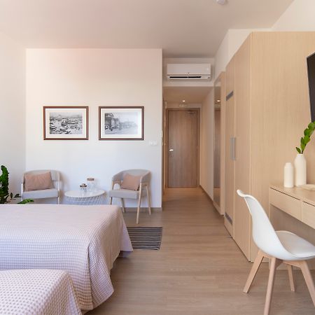 Gallery Suites & Residences 피레아스 외부 사진
