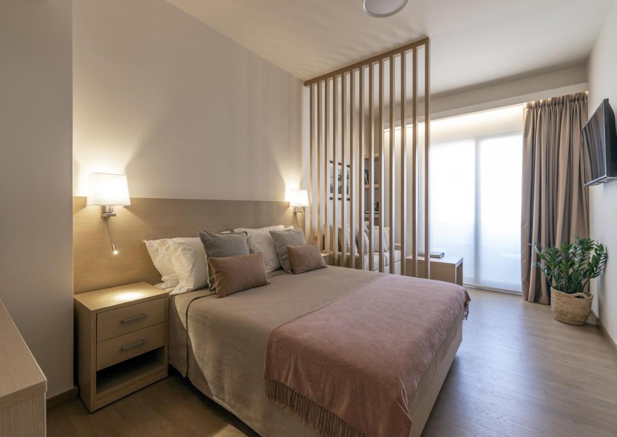 Gallery Suites & Residences 피레아스 외부 사진