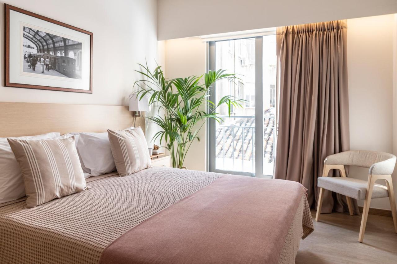 Gallery Suites & Residences 피레아스 외부 사진