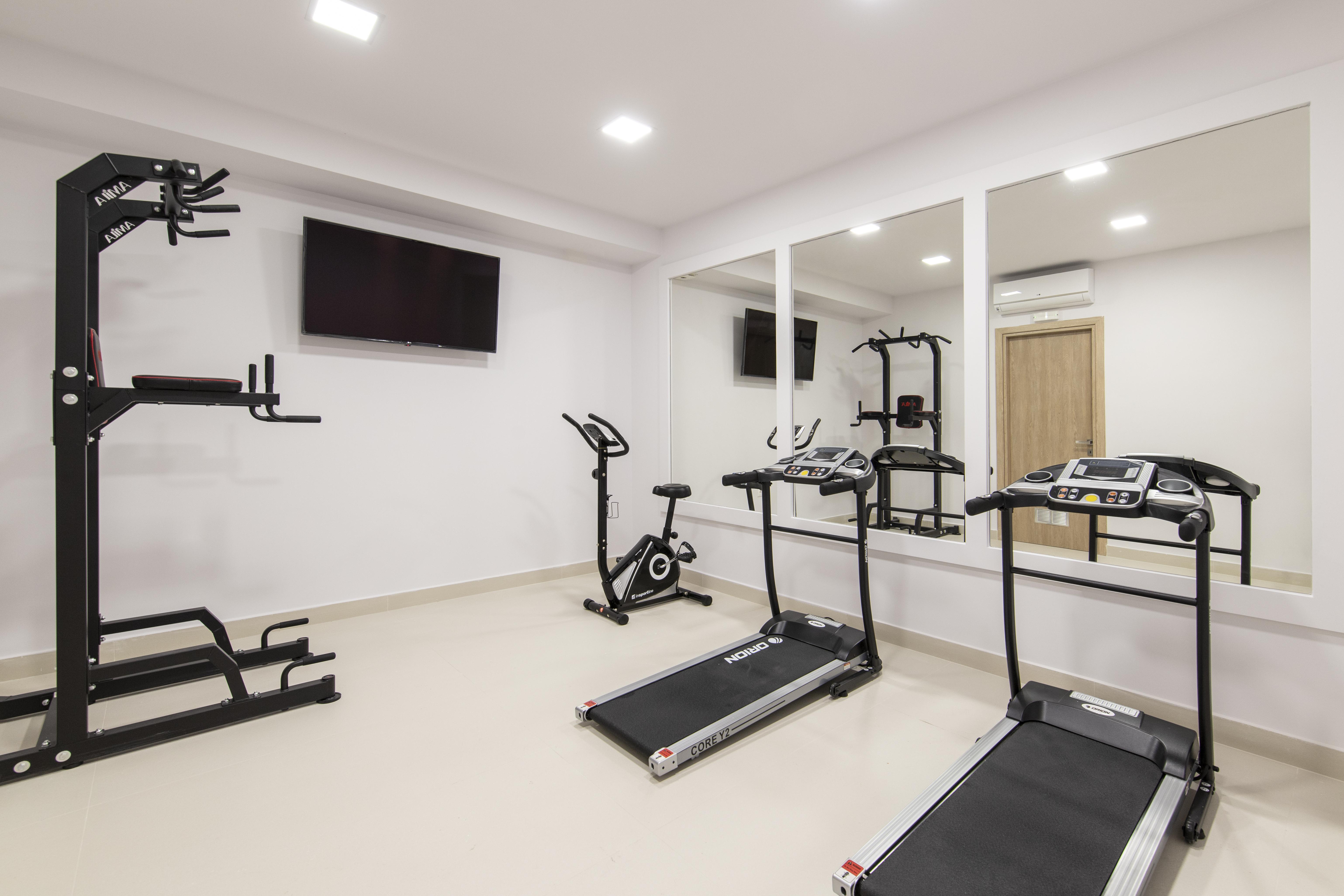 Gallery Suites & Residences 피레아스 외부 사진