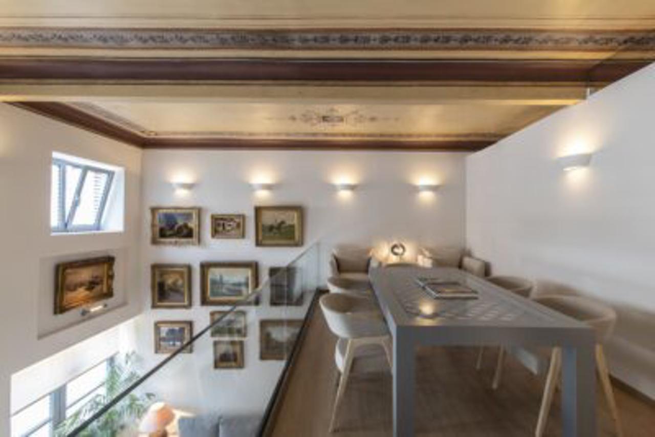Gallery Suites & Residences 피레아스 외부 사진