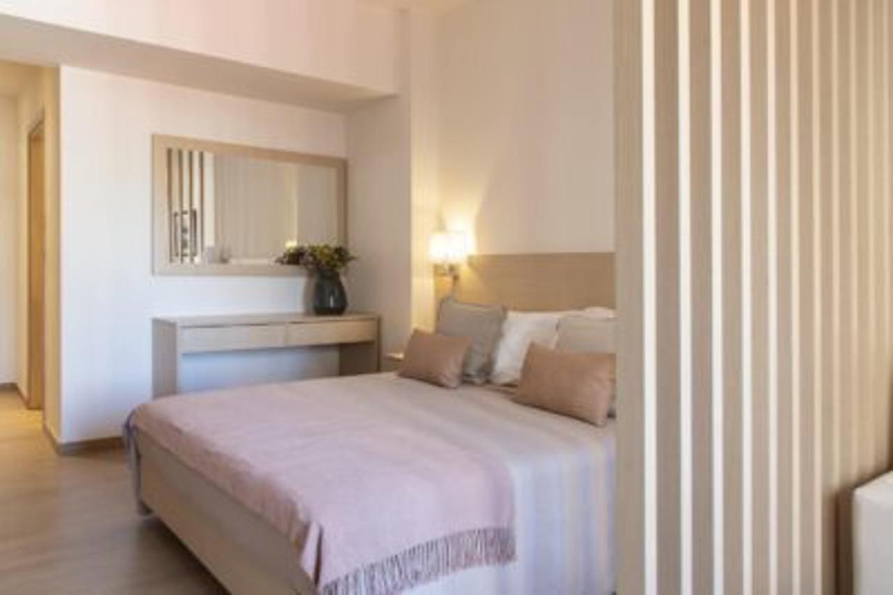 Gallery Suites & Residences 피레아스 외부 사진