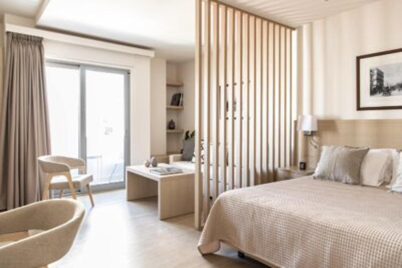 Gallery Suites & Residences 피레아스 외부 사진